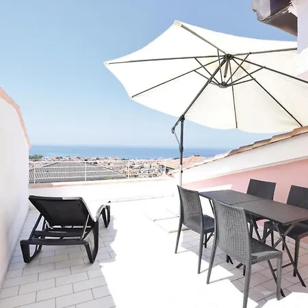 Semesterbostad Lovely In Tortora A Mare With Jacuzzi